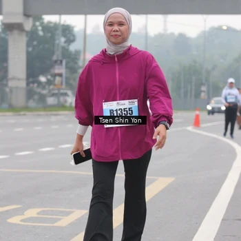 Runner Photo 7256945