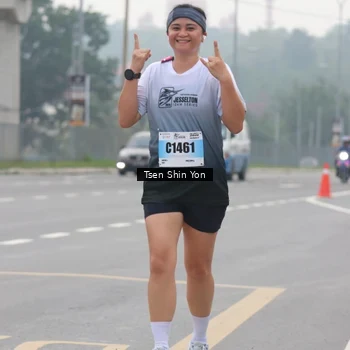 Runner Photo 7256949