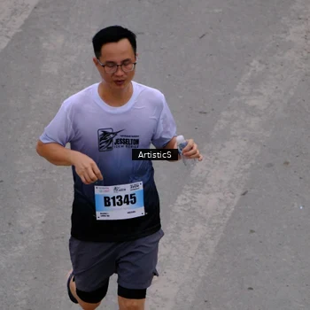 Runner Photo 7256950