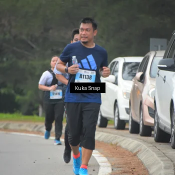 Runner Photo 7257300