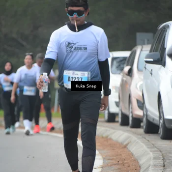 Runner Photo 7257379