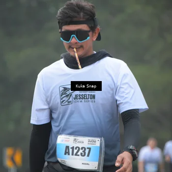 Runner Photo 7257384