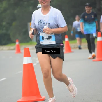 Runner Photo 7257446