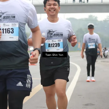 Runner Photo 7257666