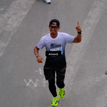 Runner Photo 7257853