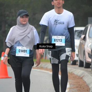 Runner Photo 7257873