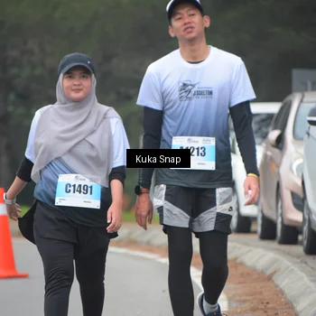 Runner Photo 7257875