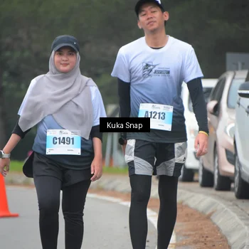 Runner Photo 7257880