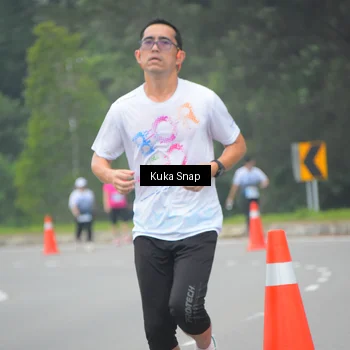 Runner Photo 7257910
