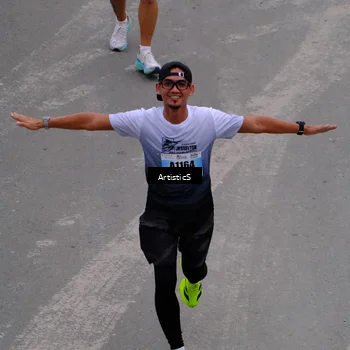Runner Photo 7257913