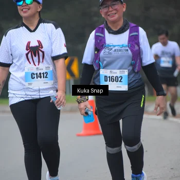Runner Photo 7258004