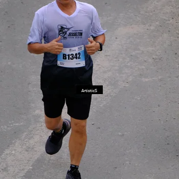 Runner Photo 7258064