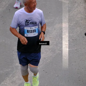 Runner Photo 7258074