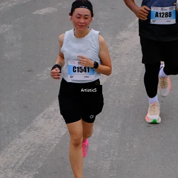Runner Photo 7258146