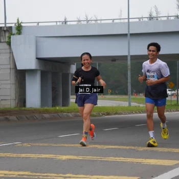Runner Photo 7258337
