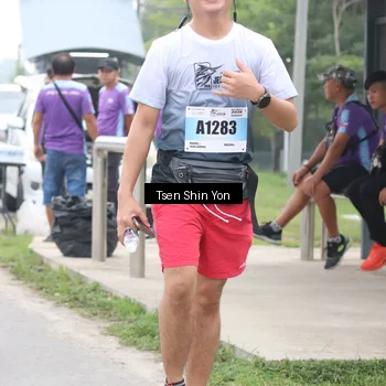 Runner Photo 7258441