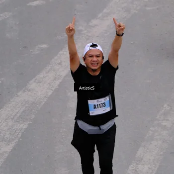 Runner Photo 7258453