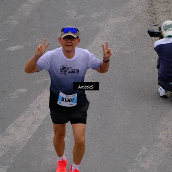 Runner Photo 7258457