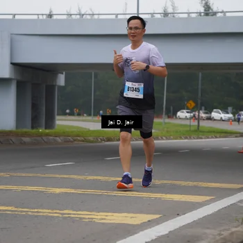 Runner Photo 7258476