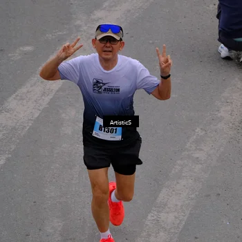 Runner Photo 7258514