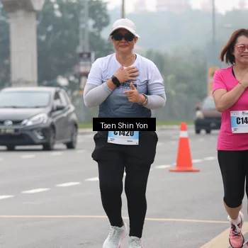 Runner Photo 7258542