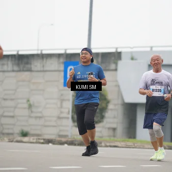 Runner Photo 7258553