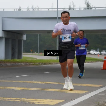 Runner Photo 7258654