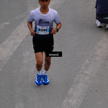 Runner Photo 7258666