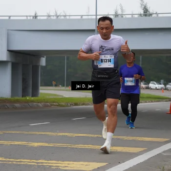 Runner Photo 7258678