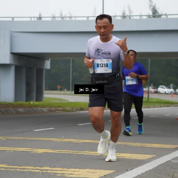 Runner Photo 7258689