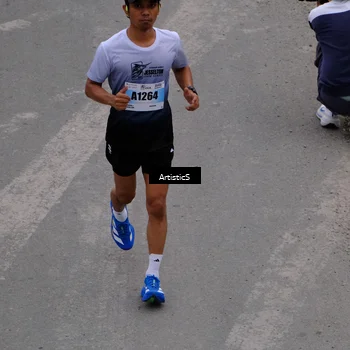 Runner Photo 7258701