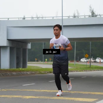 Runner Photo 7258705
