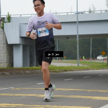 Runner Photo 7258712