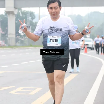 Runner Photo 7258740