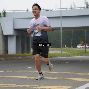 Runner Photo 7258759