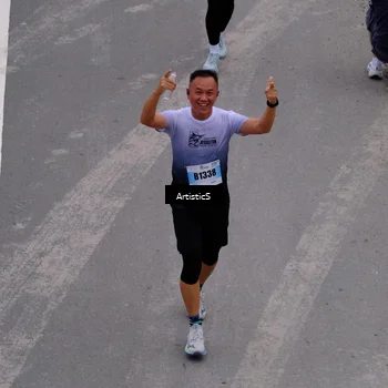Runner Photo 7258842