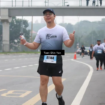 Runner Photo 7258844