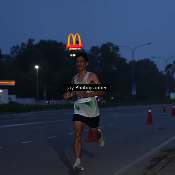Runner Photo 7259142