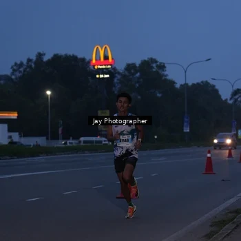 Runner Photo 7259215
