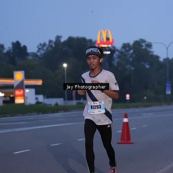 Runner Photo 7259323