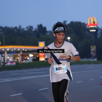 Runner Photo 7259338