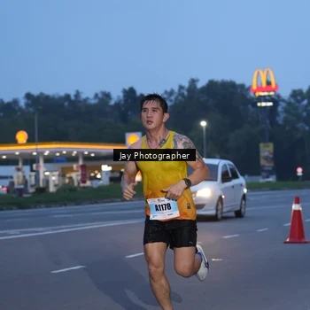 Runner Photo 7259350