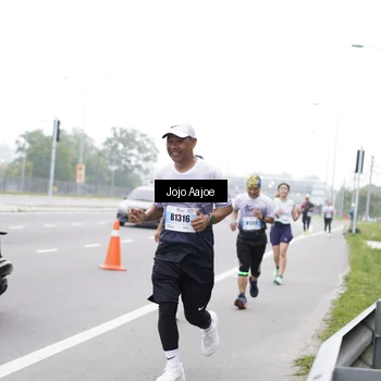 Runner Photo 7259397