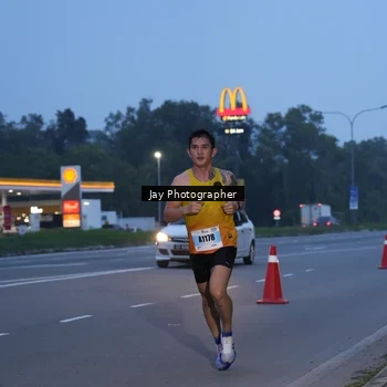 Runner Photo 7259435