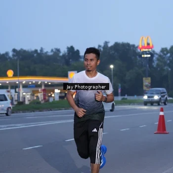 Runner Photo 7259440