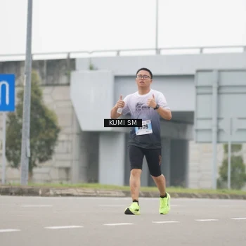 Runner Photo 7259452