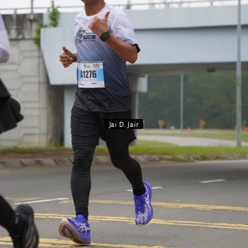 Runner Photo 7259460