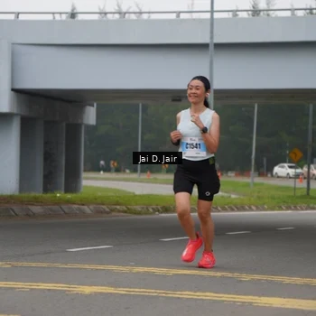 Runner Photo 7259468