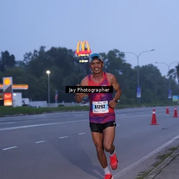 Runner Photo 7259474