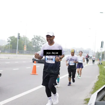 Runner Photo 7259504